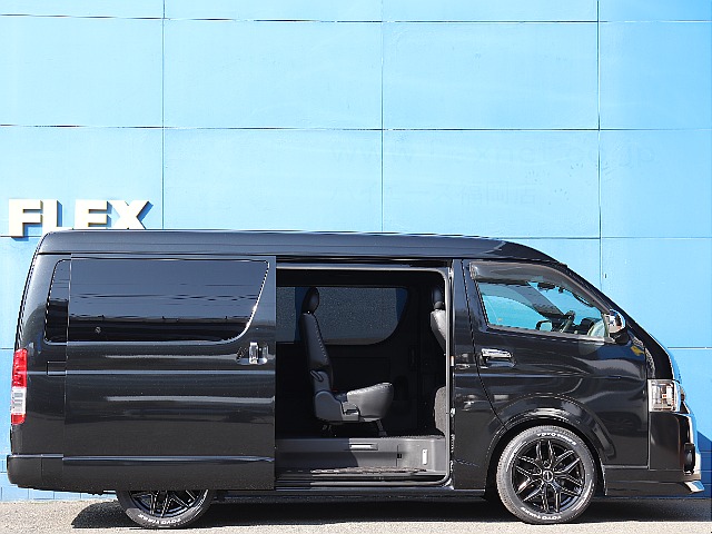 ハイエースの事なら専門店のフレックス福岡店へ！　現金を減らしにくいローン購入や、経費が使える法人様にぴったりのリースなどハイエースライフを始めるお手伝いをいたします！