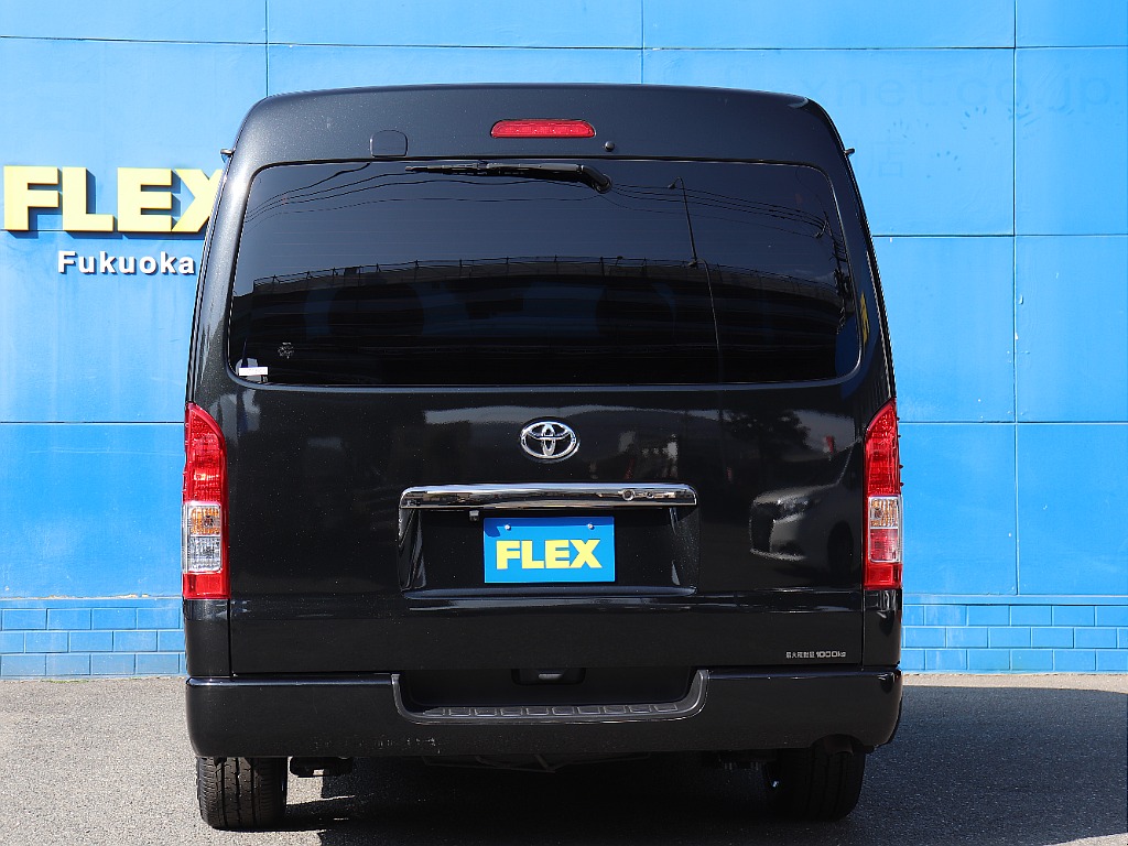 ハイエースの事なら専門店のフレックス福岡店へ！　現金を減らしにくいローン購入や、経費が使える法人様にぴったりのリースなどハイエースライフを始めるお手伝いをいたします！