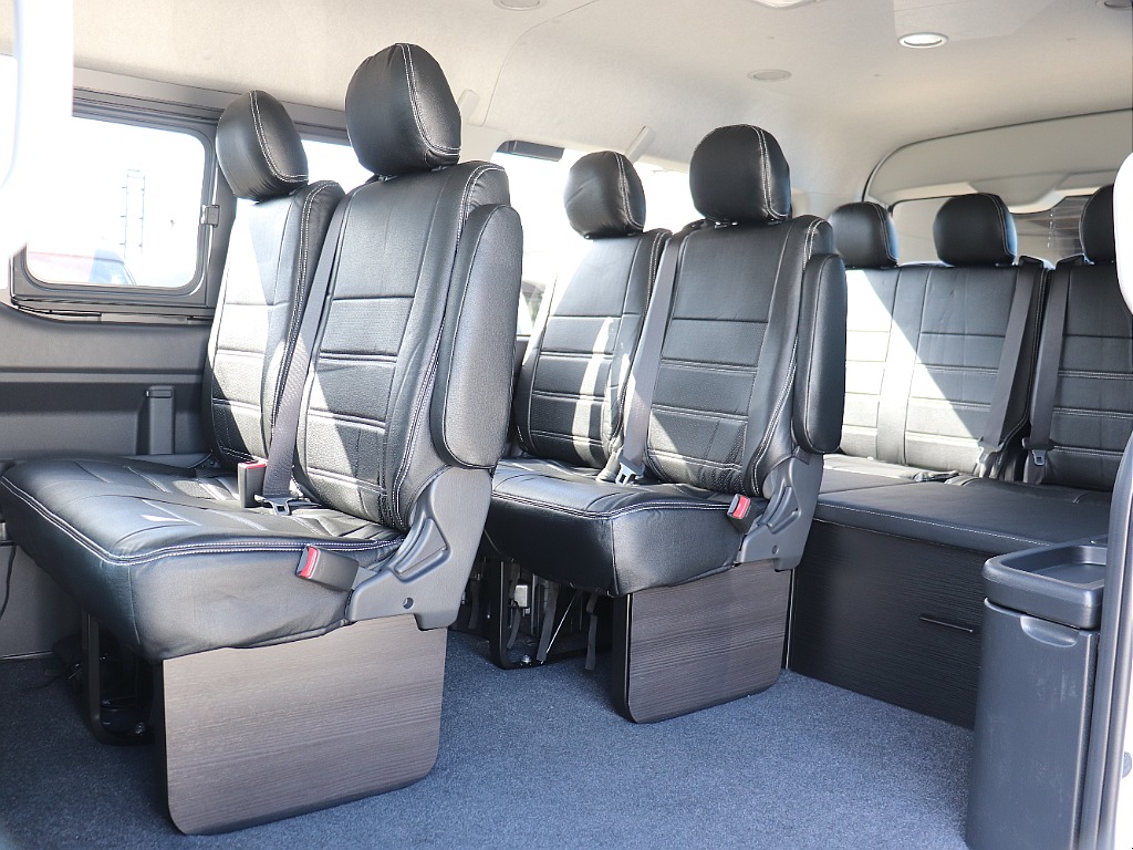 純正配列！送迎にも大活躍です◎