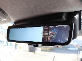 デジタルインナーミラーは、後部に荷物が乗っていても後ろを映し出してくれます♪