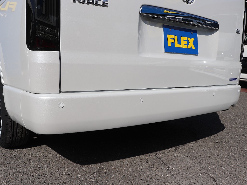 ハイエースの事なら専門店のフレックス福岡店へ！　現金を減らしにくいローン購入や、経費が使える法人様にぴったりのリースなどハイエースライフを始めるお手伝いをいたします！