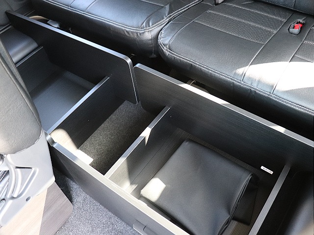 スマートベッド内には収納もございます♪