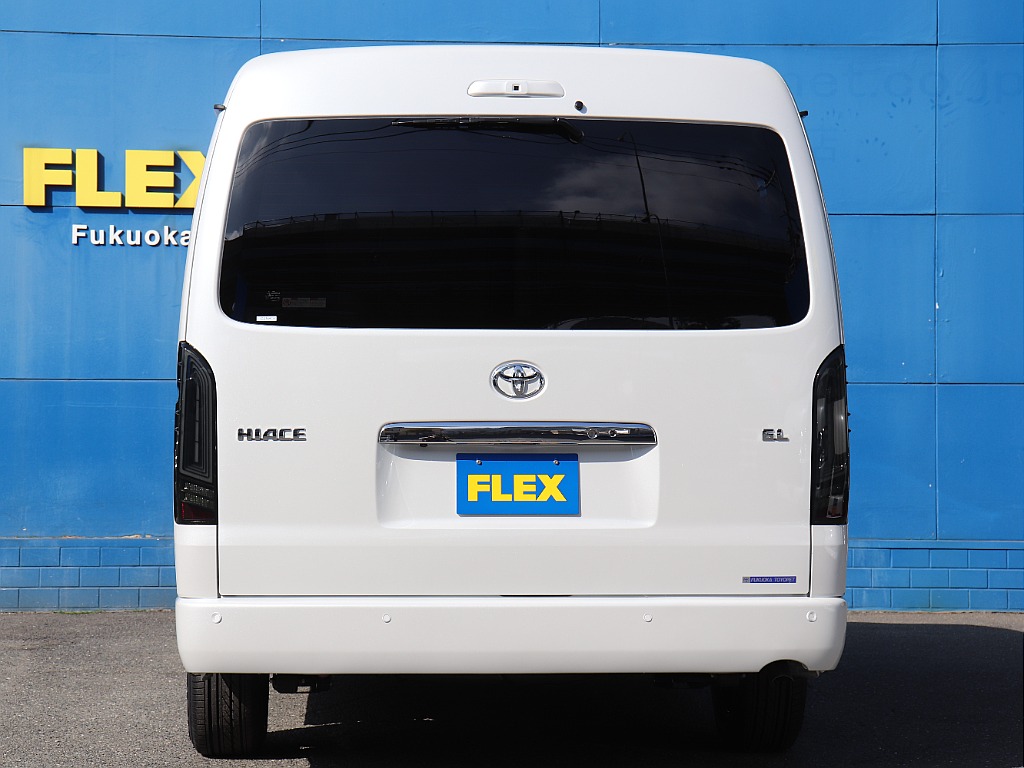 ハイエース福岡店は九州エリア最大級の取り扱い台数を誇る専門店です！キャンピングも取り扱い有り！