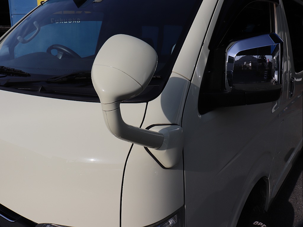 トヨタ ハイエースバン(12枚目)