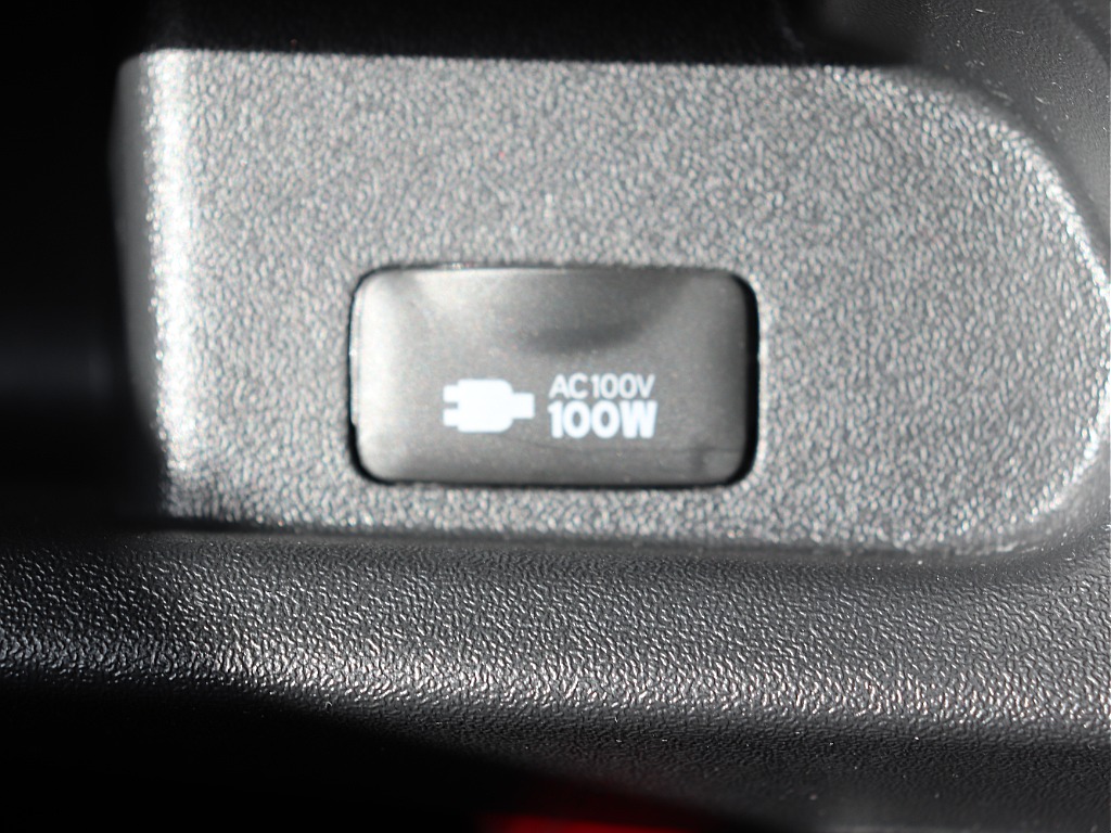 トヨタ ハイエースバン(37枚目)