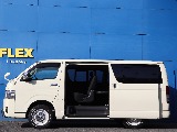 トヨタ ハイエースバン(5枚目)