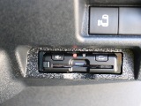 ETC2.0も完備し、納車後すぐにでもロングドライブやキャンプへと繰り出せる、見た目も中身も完成されたパッケージングです。
