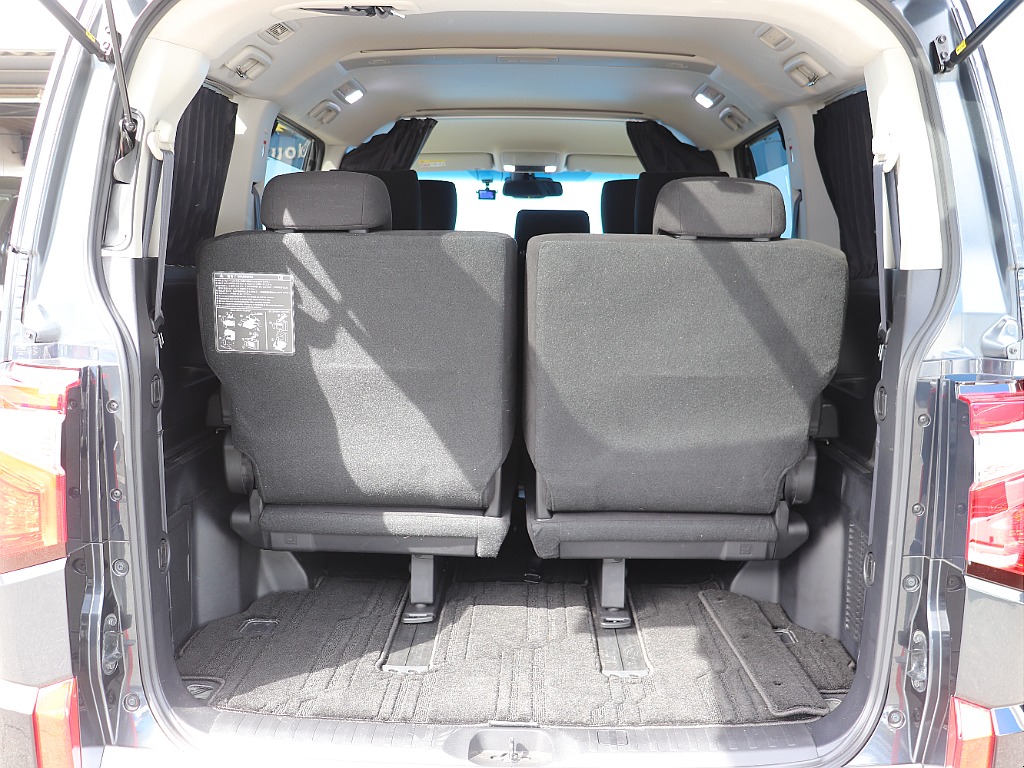 ハイエースの事なら専門店のフレックス福岡店へ！　現金を減らしにくいローン購入や、経費が使える法人様にぴったりのリースなどハイエースライフを始めるお手伝いをいたします！