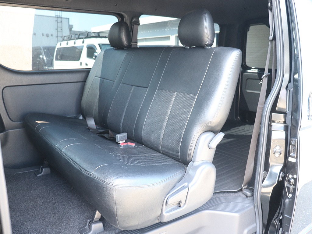 トヨタ&nbsp;ハイエースバン&nbsp;5D2.0スーパーGLダークプライムⅡロング&nbsp;【当店製作ワンオーナー車】&nbsp;福岡県の詳細画像&nbsp;その11