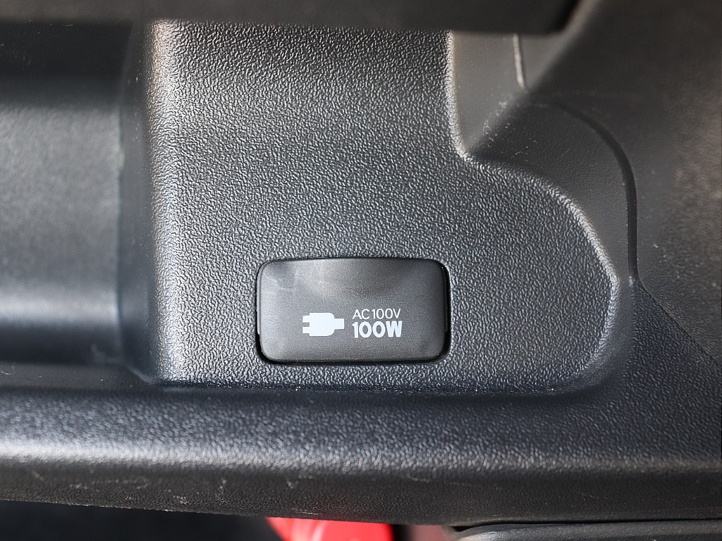 トヨタ&nbsp;ハイエースバン&nbsp;5D2.0スーパーGLダークプライムⅡロング&nbsp;【当店製作ワンオーナー車】&nbsp;福岡県の詳細画像&nbsp;その19