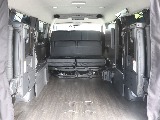 最後部シートを跳ね上げる事によってより広いスペースを確保！