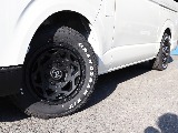 トヨタ ハイエースバン(4枚目)
