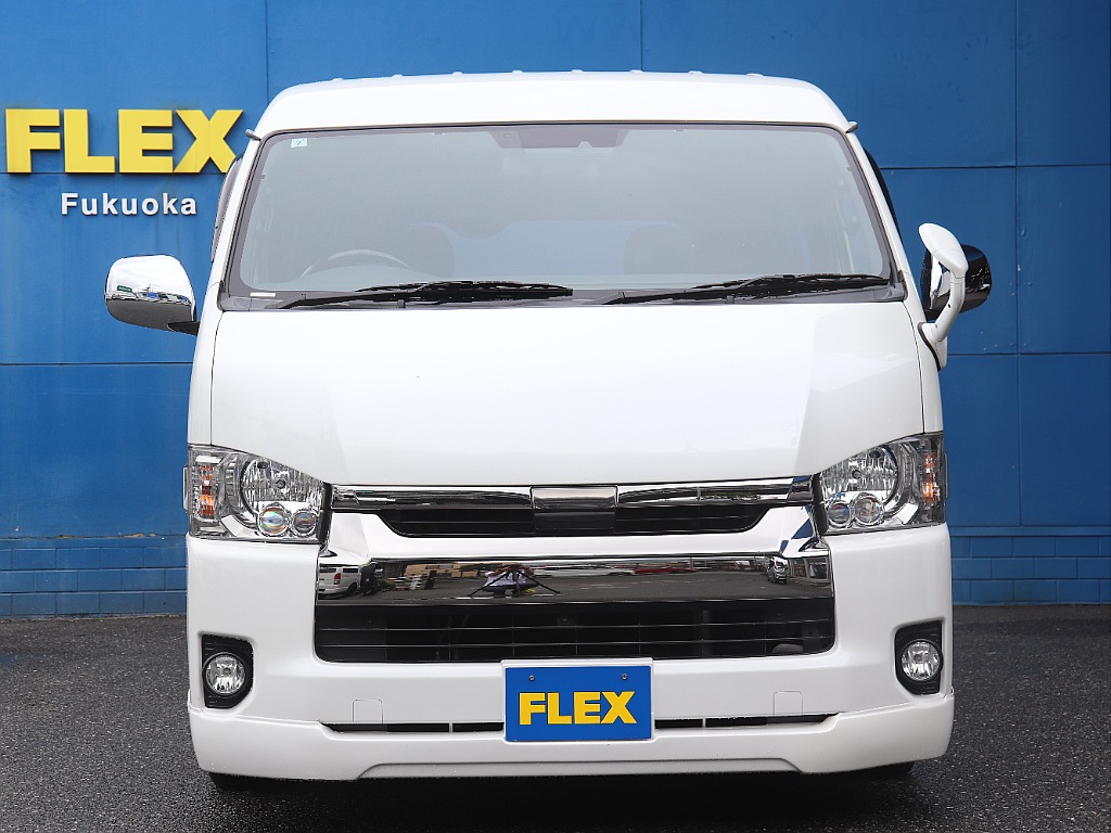 現在こちらの車両はFLEX福岡店にて展示しております！気になる方はお気軽に福岡店までお問合せくだい！