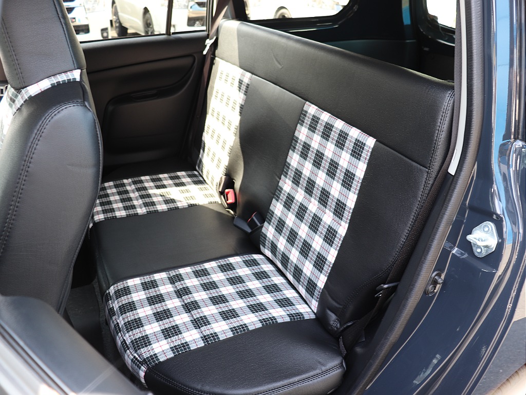 トヨタ&nbsp;プロボックスバン&nbsp;バン1.5GL 4WD&nbsp;☆Renoca☆EURO BOX&nbsp;福岡県の詳細画像&nbsp;その15