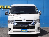 街乗りからアウトドア、車中泊まで幅広く活躍するFLEXオリジナル内装架装「アレンジAS」。