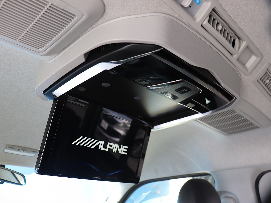 トヨタ&nbsp;ハイエース&nbsp;ワゴン2.7GLロング ファインテックツアラー&nbsp;上質な室内空間を実現した特別な1台！&nbsp;福岡県の詳細画像&nbsp;その14