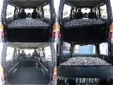 ファブリック＆ストライプのベットキット装備済みです！！取り外しも可能なので広大なラゲッチスペースも確保できます！！