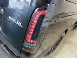 こちらも車体色に合わせたフレックスオリジナルのプレステージブラックLEDテールランプを装着！！