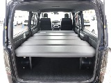 ベットキットも装備済みで御座いますので、車中泊も快適にお過ごしいただけます♪