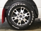 ホイールはTRD　１５インチを装着！！オフロード車両にピッタリな組み合わせです?