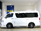 大変便利なパワースライド付きですので荷物の出し入れも楽々できちゃいます♪