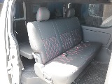 セカンドシートもシートカバー付きで汚れに強く、お手入れも楽にできます！シートカバーのコンディションもグッドです！