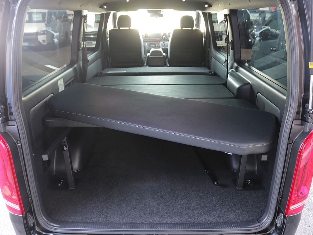 FLEX　オリジナルタイプⅡベットキット付きですので車中泊にも最適な一台です！！