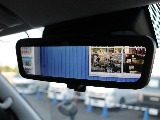 デジタルインナーミラーも装備済みですので後方確認も楽々できちゃいますね♪