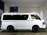 大変便利なパワースライドドアで荷物の出し入れも乗り降りも楽々できちゃいますね♪