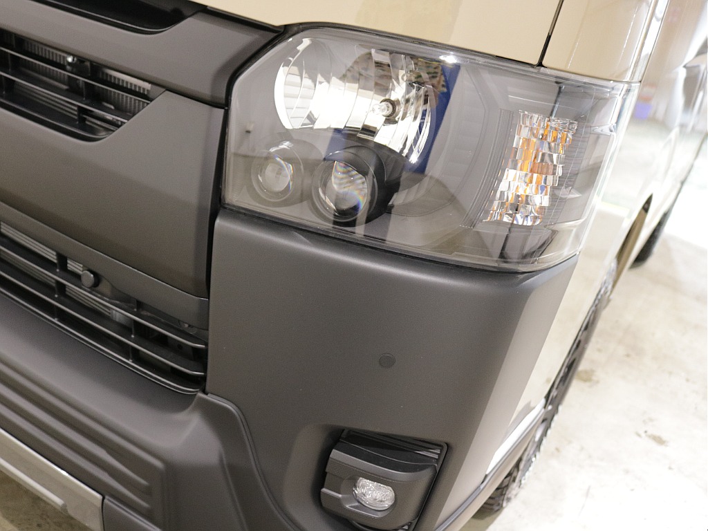 LEDヘットライト装着済み！！夜間などの暗い道でも安心して運転していただけます♪