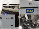 フロントグリル・ガーニッシュ・ショックアブソーバーなどダークプライムS特別装備品が盛りだくさんです！！