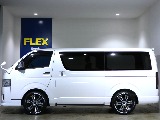 大変便利なパワースライドドア付きです！！荷物の出し入れや乗り降りも楽々できちゃいます！！ -