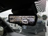 デジタルインナーミラー装備済みで御座います！ フィルムやカーテンなどをカスタムしても視界良好で御座います！