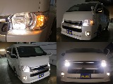 LEDヘットライトになっております！！どんなところでも明るく照らしてくれるので安心の装備品ですね！！