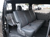 セカンドシートもダークプライムⅡ専用のハーフレザーシートを搭載しております！！