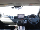 内装もグランドキャビンならではの運転席・助手席・後部座席で圧迫感がない広大な車内になっております♪