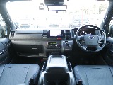 運転席周りは使用感なく非常にきれいな状態となっております！！ドライブも快適空間でお楽しみいただけます！！