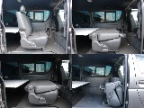 セカンドシートを折りたためば、このようにフラットな空間も作りだせます！シチュエーションに応じて自由自在です！！