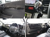 マホガニー調のインテリアパネルセット装着済み！！ステリングやシフトノブも高級感あるものになっております♪