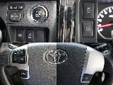プッシュスタート・ステアリングスイッチなど運転するうえで嬉しい装備が充実しております♪