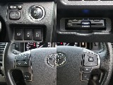 プッシュスタート・ETC・ステアリングスイッチなど運転するうえで嬉しい装備が充実しております！！