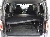 オリジナルベットキットタイプⅡ搭載済み！！車中泊にはもちろんアウトドアなどにも使えちゃう車両になっております！！