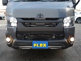 オリジナル　ティーフォースフロントスポイラー装着済み！！ボディーカラーとの相性ばっちりです！！