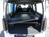 ベットキット装着済み！！車中泊やアウトドアなども行けてお仕事にも使える仕様となっております♪