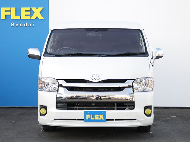 レジアスエース　パールホワイトが仙台店に入庫いたしました！！ベットキット付きで車中泊やアウトドアにピッタリな一台♪