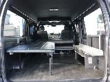 片側ベットキット装着済み!!跳ね上げ式ベットキットタイプになっておりますので出し入れも楽々できちゃいます♪