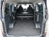 オリジナルベットキットタイプⅡ搭載済み！！車中泊やアウトドアにピッタリな一台ですね♪（※準備中