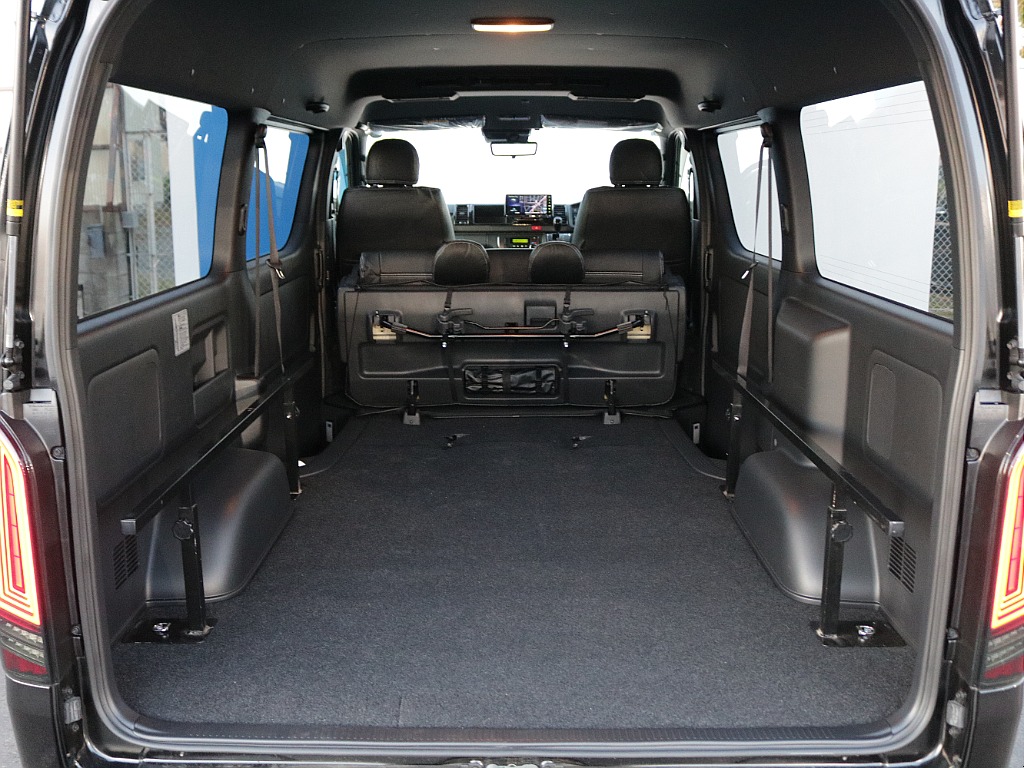 ベットキットも取り外し可能になっておりましたので大きい荷物でも楽々載せられるラゲッチスペースも作り出せます♪