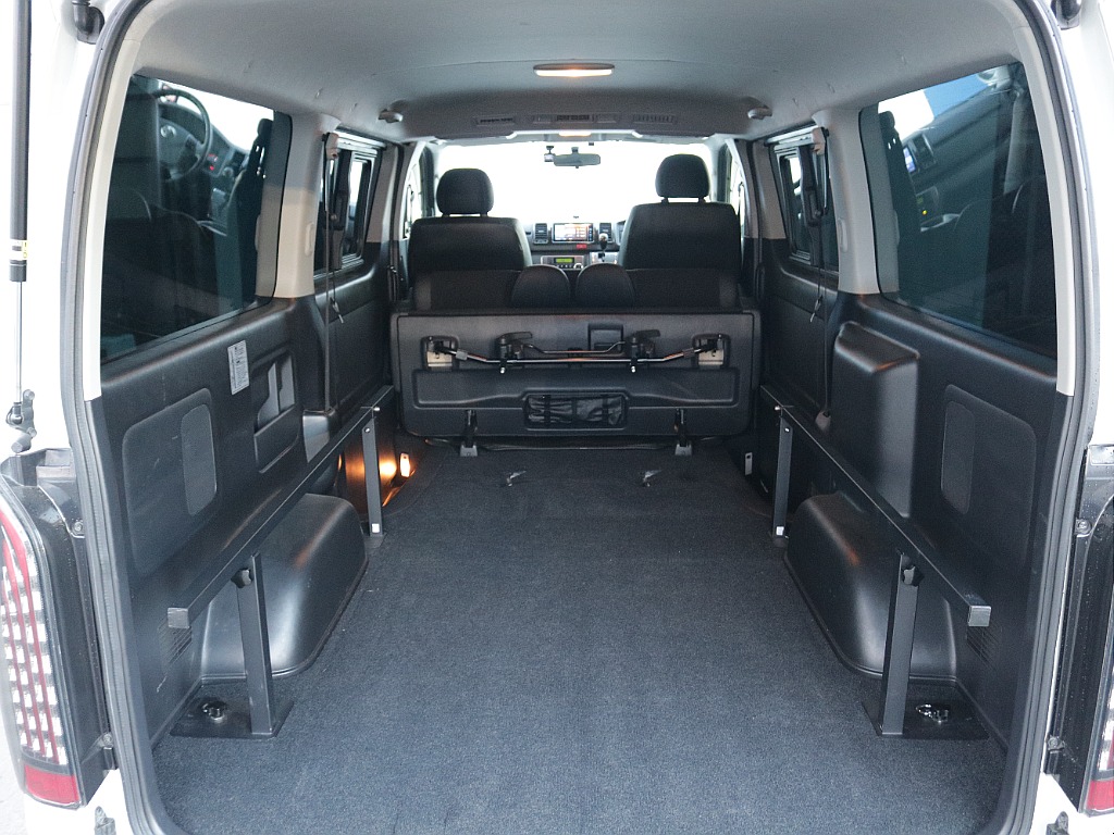 取り外しも可能になっておりますので大きい荷物でも楽々のせられるラゲッチスペースも確保可能になっております♪