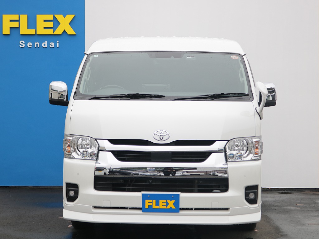 東北最大級のハイエース専門店！展示車両多数御座います！